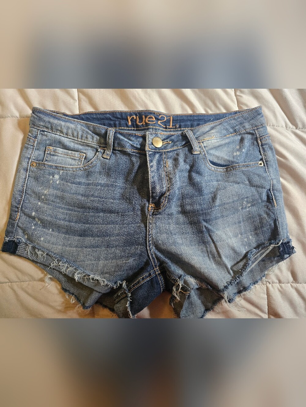 Rue21 Distressed Denim Cutoff Shorts in Blue Size 13-14